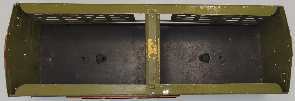 Lionel 513-1 Vintage Standard Gauge Freight Car Frame and Shell w/o Doors & Roof