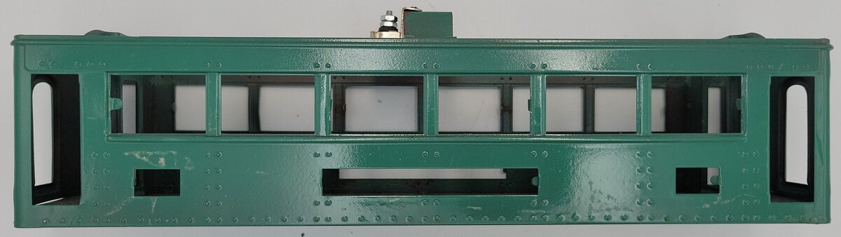 Lionel 341-1 Green Pullman Passenger Car Shell without Roof or Trim