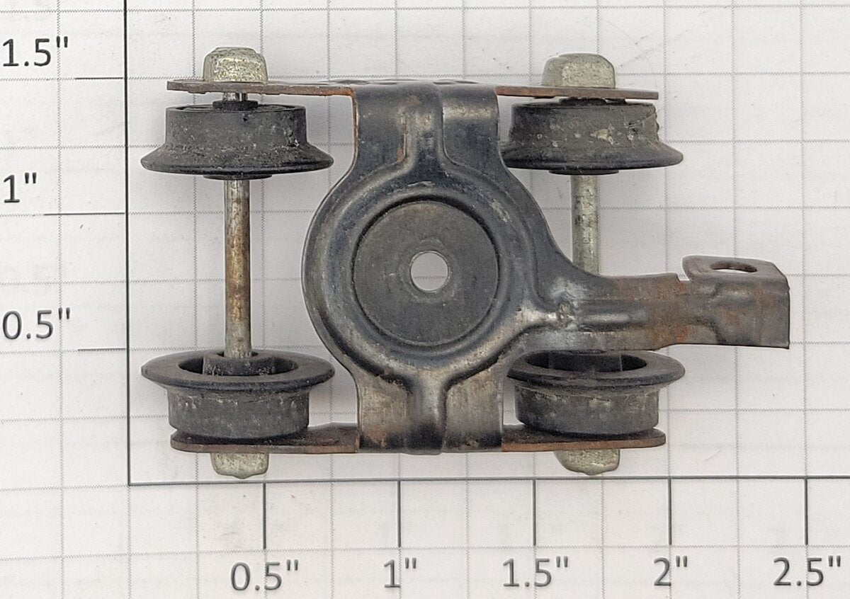 American Flyer XA12A057 Tin Metal Link Coupler Truck with Plastic Wheels