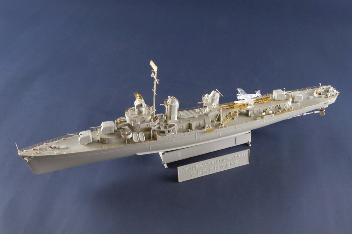 Trumpeter 03722 1:200 USS Stevens DD-479 Fletcher Class Destroyer Ship Kit