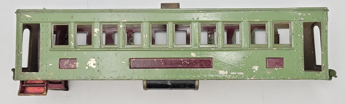 Lionel 337-37 Light Green Standard Gauge Passenger Pullman Car Frame & Shell