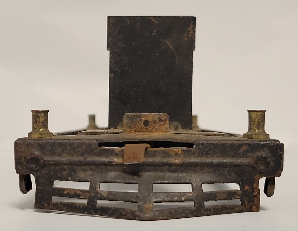 Lionel 10E-3 Prewar Standard Gauge Electric Locomotive Frame with Trim