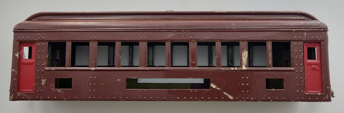 Lionel 337-37 Maroon Standard Gauge Passenger Pullman Car Body with Doors