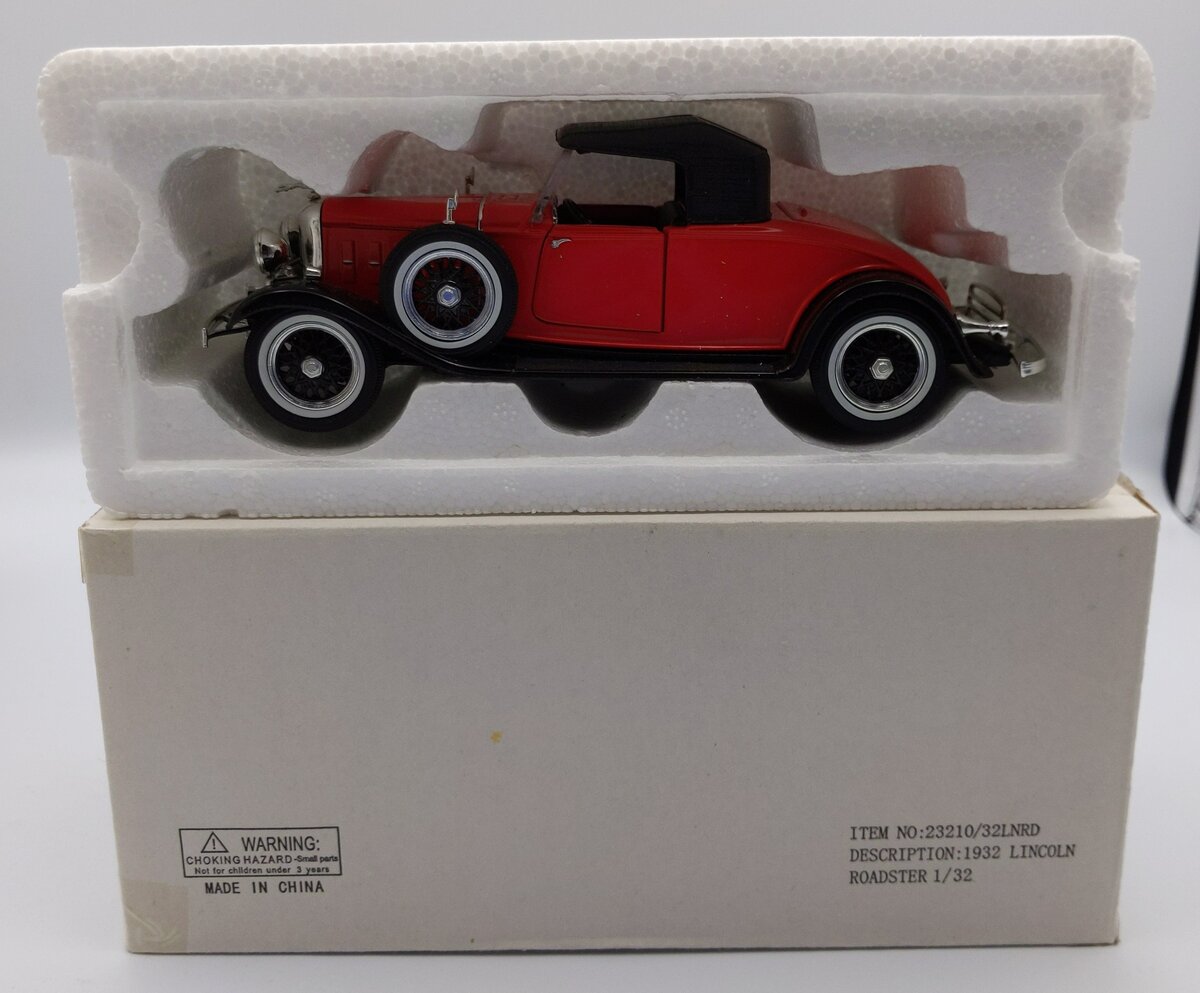 Signature Models 23210 1:32 Diecast Red 1932 Coupe Lincoln Roadster