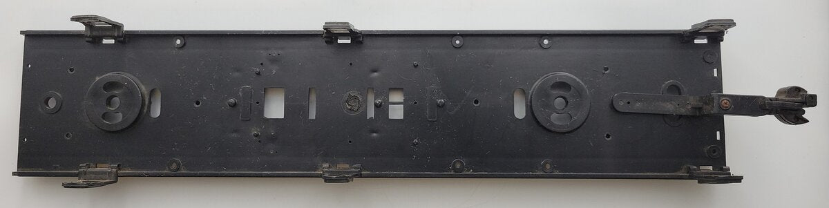 Acme 0210-25 G Scale Black Molded Plastic Bottom Frame