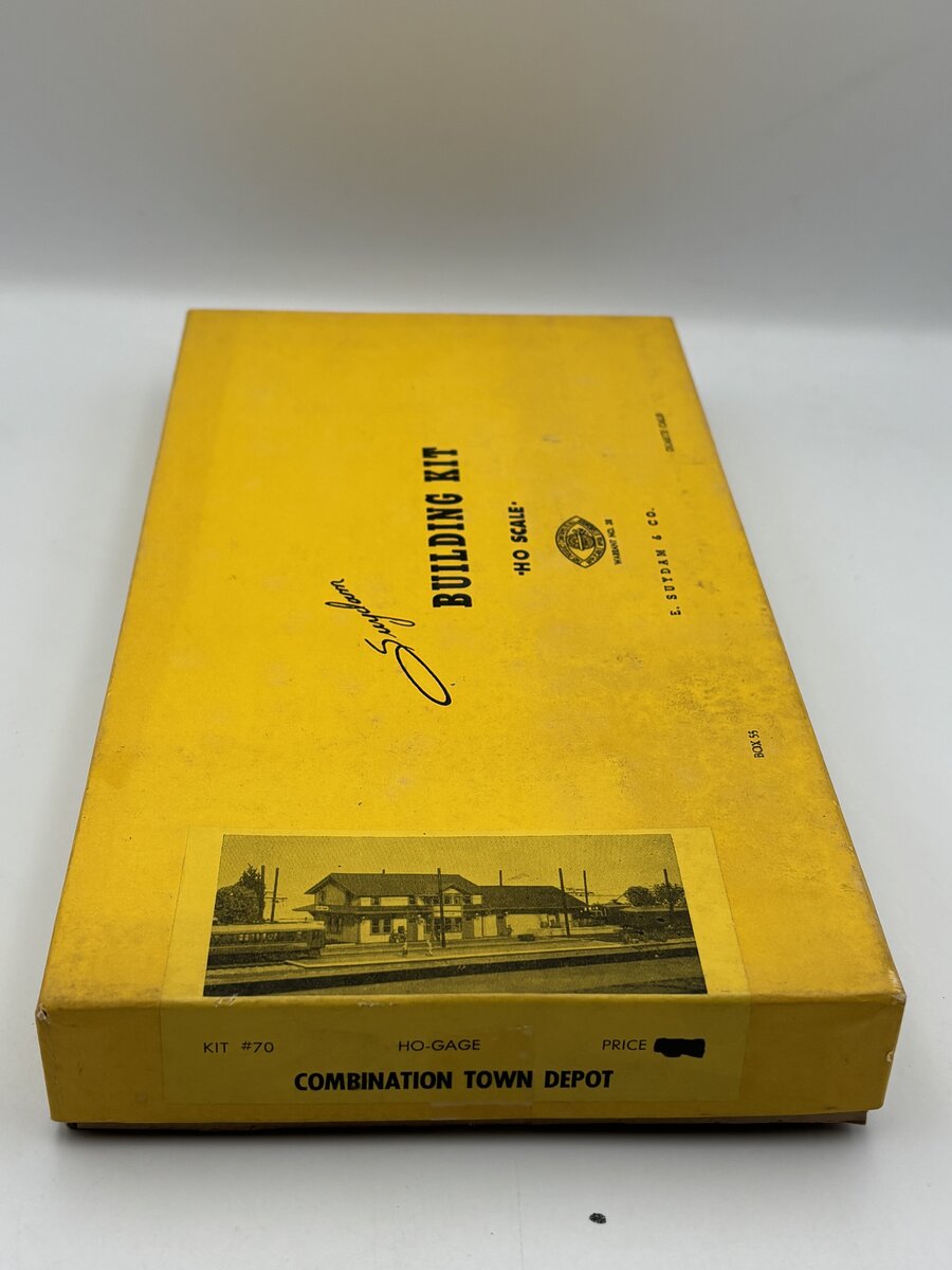 E. Suydam & Co 70 HO Combination Town Depot Build Kit