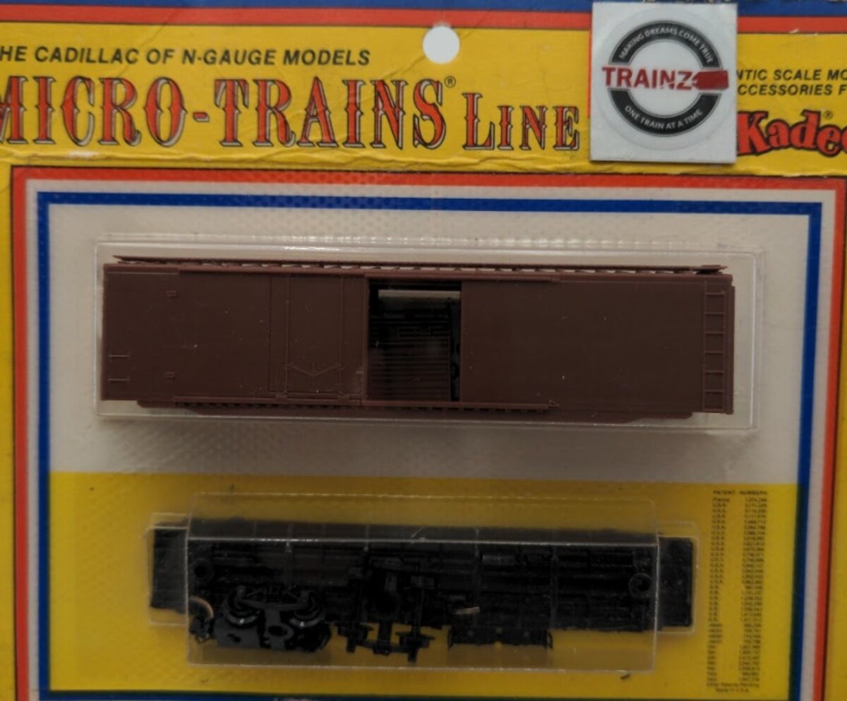 Micro-Trains 211620 N Scale Brown Sliding Double Door Box Car Undecorated Kit