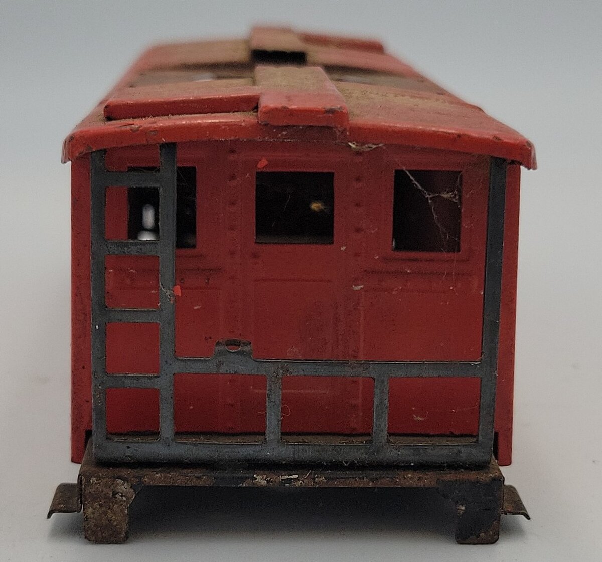 Lionel 2472-1  O Gauge Red Pennsylvania Caboose Frame & Shell w/o Cupola #477618