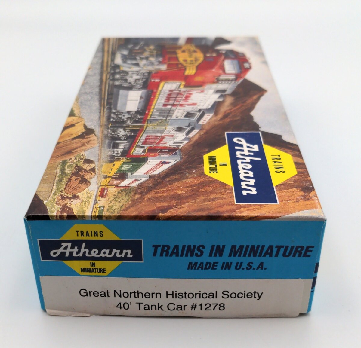 Athearn 1278 HO Scale GN Historical Society 40' Tank Car Kit