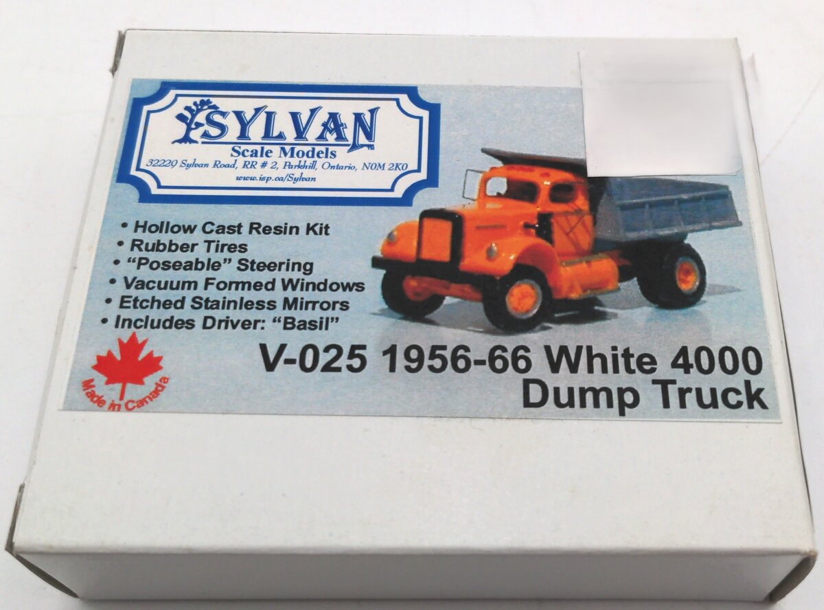 Sylvan Scale Models V-025  1956-66 White 4000 Dump Truck Kit