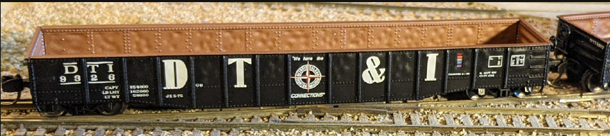 Bluford Shops 52110 N DTI Lightly Dented Sides 52' 6" Gondola RTR #9363