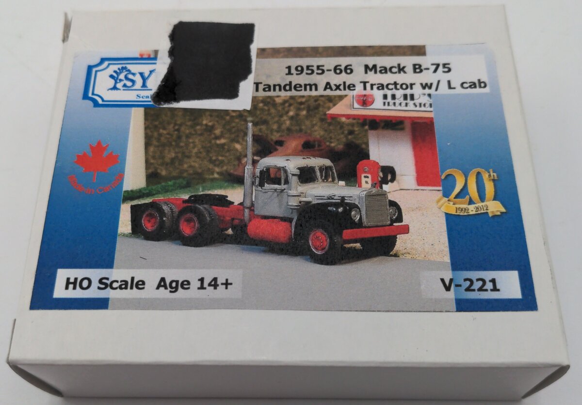 Sylvan Scale Models V-221 HO 1955-66 Mack B-75 with L Cab Tandem Axle