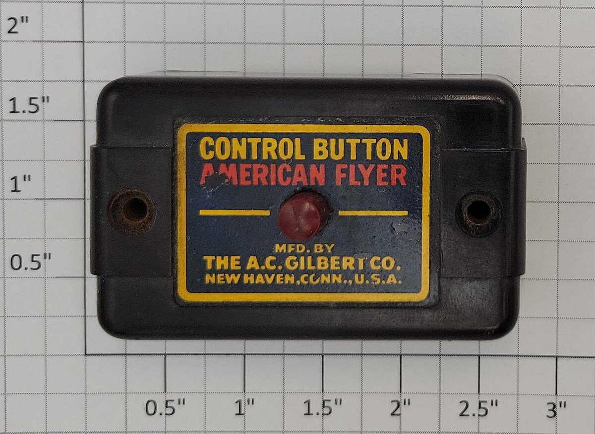 American Flyer XA10961 S Scale 3-Color Print Brown / Red Control Button