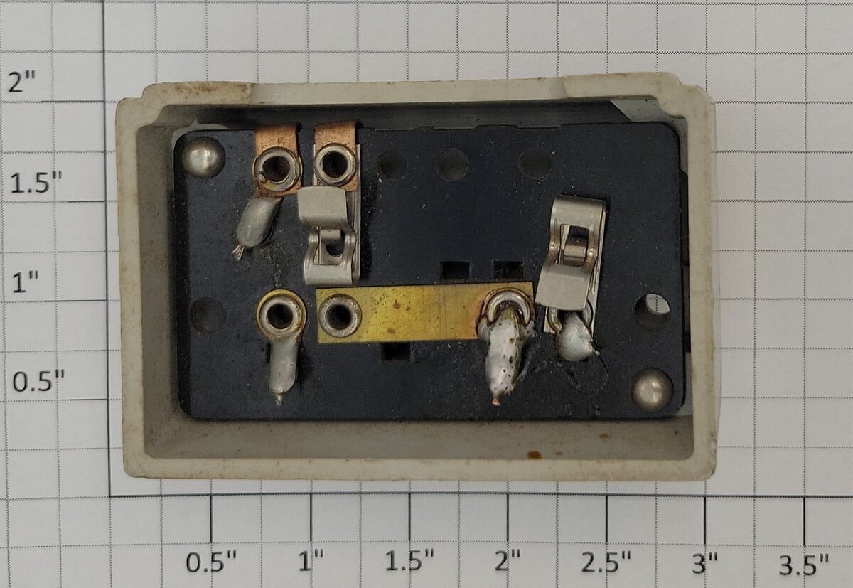 American Flyer XA14A965-AE S Scale White Stock Yard Control Button without Wire