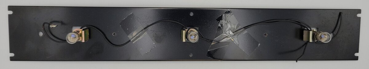 Williams WM-213 15" Passenger Car Frame w/ Three Bayonet Lamp Sockets