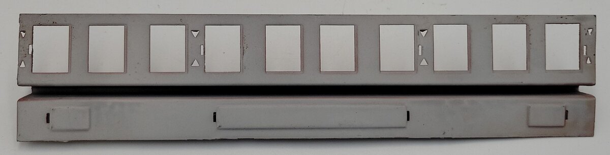 Lionel 338-37 Standard Gauge Maroon Passenger Observation Car Window Insert