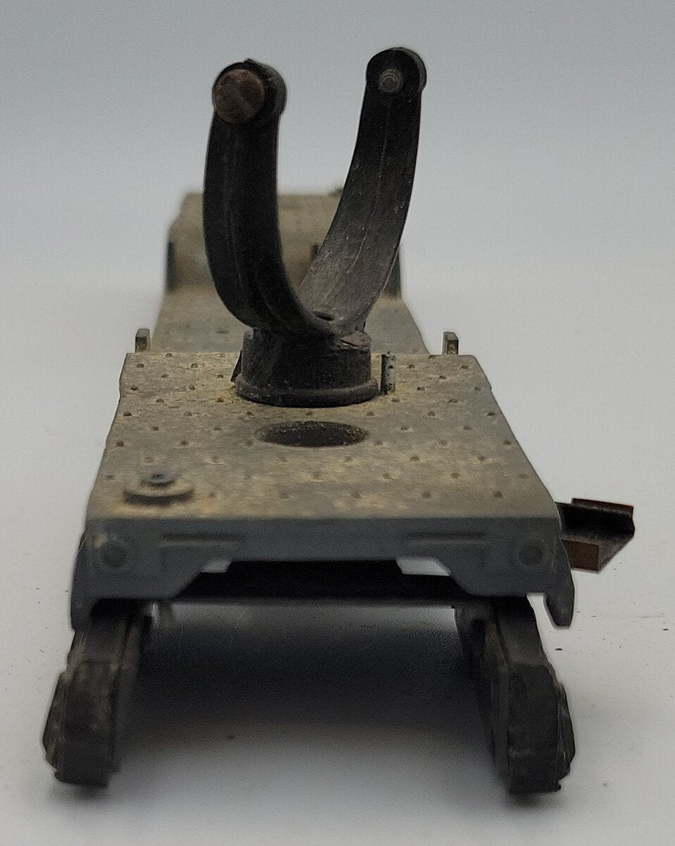 American Flyer 7210-2 Cast Gray Erie Spotlight Car Frame w/Truck Frames/Bracket