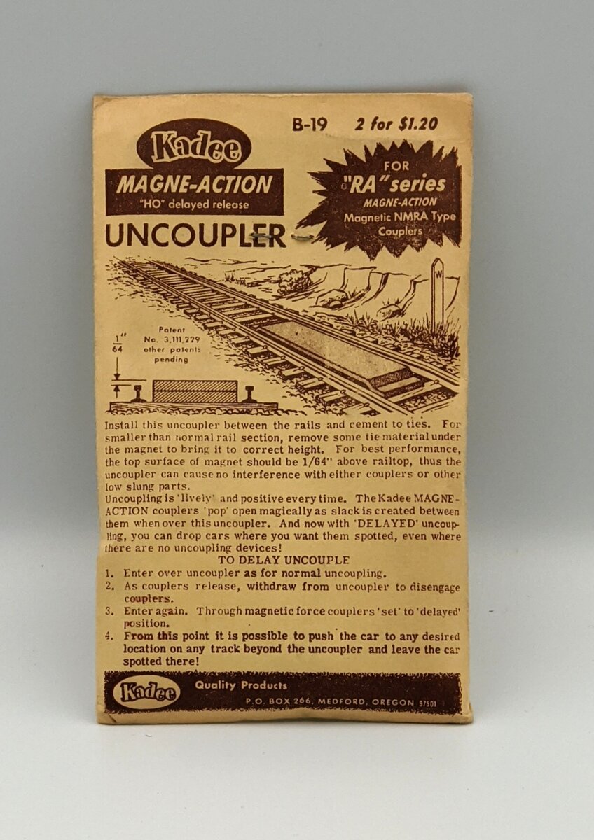 Kadee #B-19 HO Magne-Matic Delayed Uncoupler, Between Rails