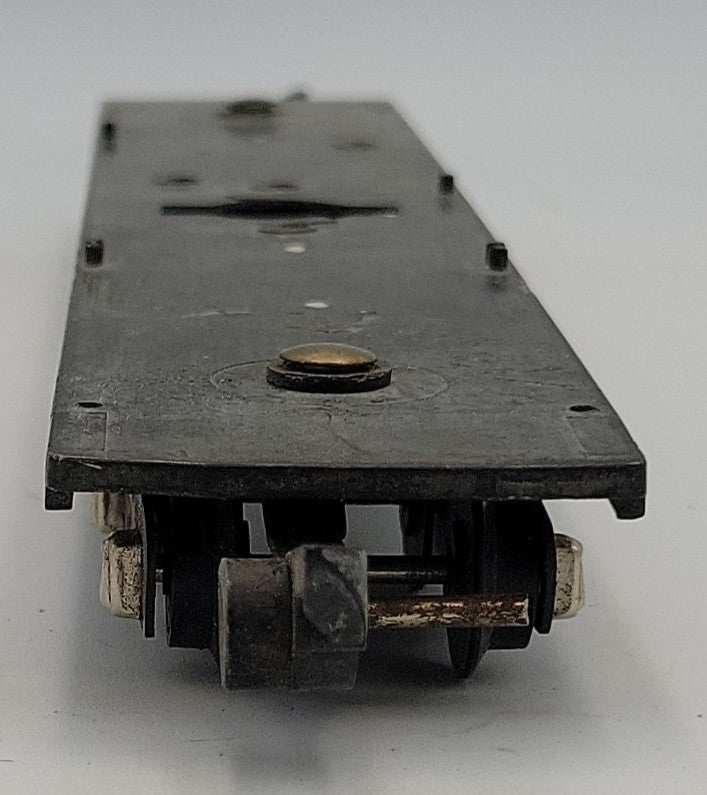 American Flyer PA10454-A S Cast Passenger Car Frame w/ Operating Coupler Trucks
