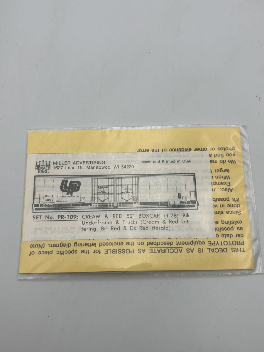 The Herald King PR-109 HO Cream And Red 52' Boxcar Decal