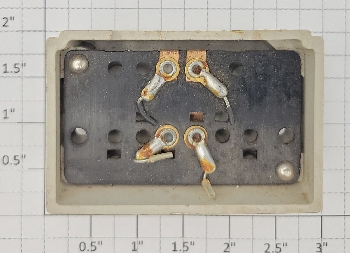 American Flyer XA14A965-AE S Gauge White Operating Car Control Button w/o Wire