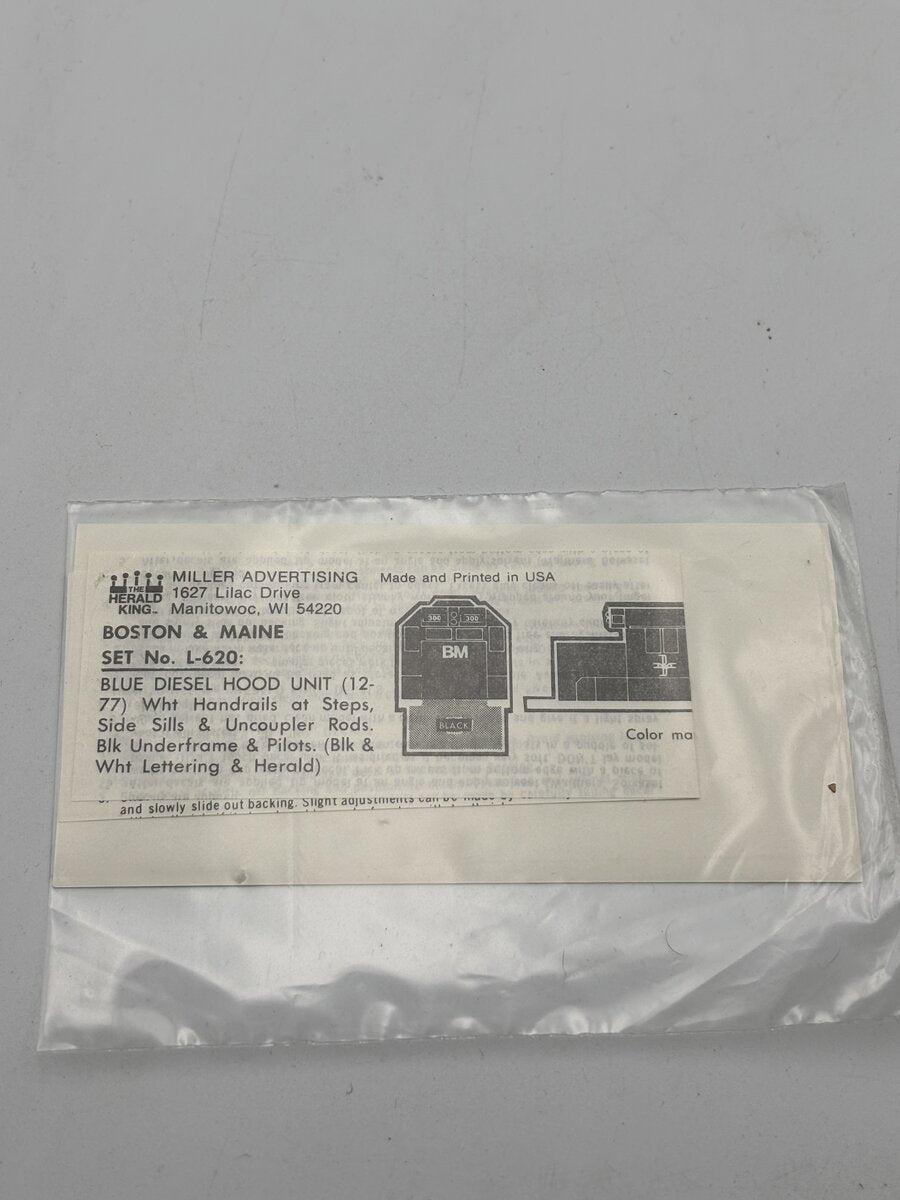 The Herald King L-620 HO Blue Diesel Hood Unit Black & White Lettering Decal