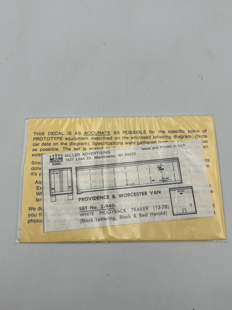 The Herald King Z-940 HO Providence & Worcester Van White Piggyback Decal
