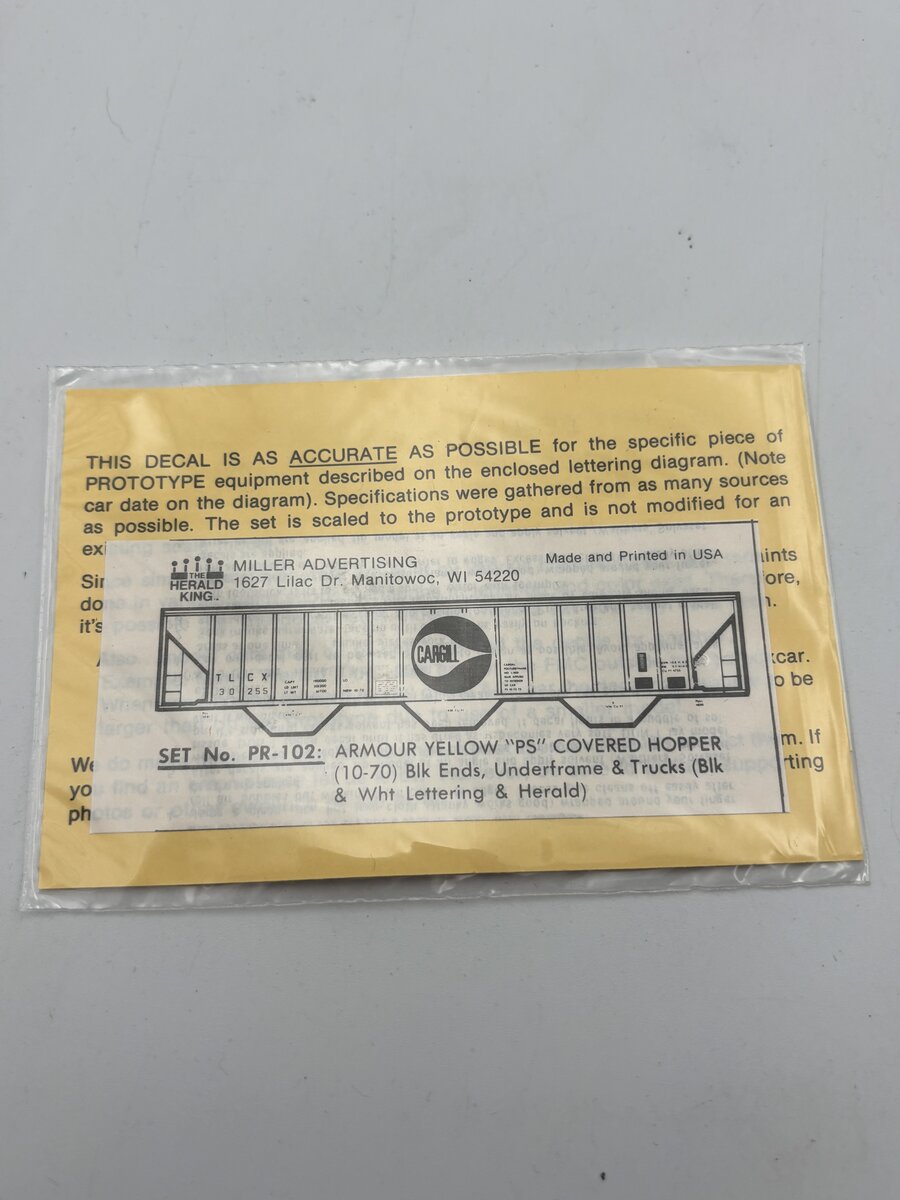 The Herald King PR-102 HO Armour Yellow 