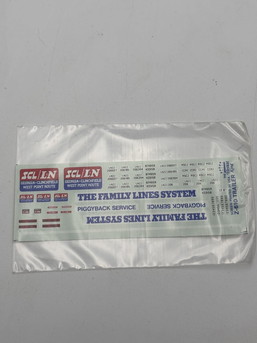 The Herald King Z-610 HO The Family Lines Van Red, White & Blue Trailer Decal