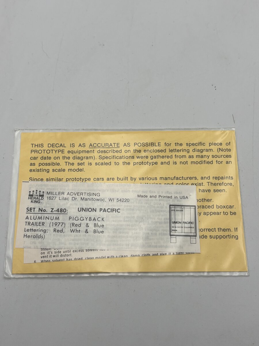 The Herald King Z-480 HO Union Pacific Aluminum Piggyback Trailer Decal