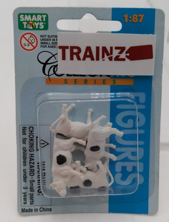 Smart Toys 20772 HO Collector's SeriesWhite/Black Plastic Figures Cows(Set of 4)
