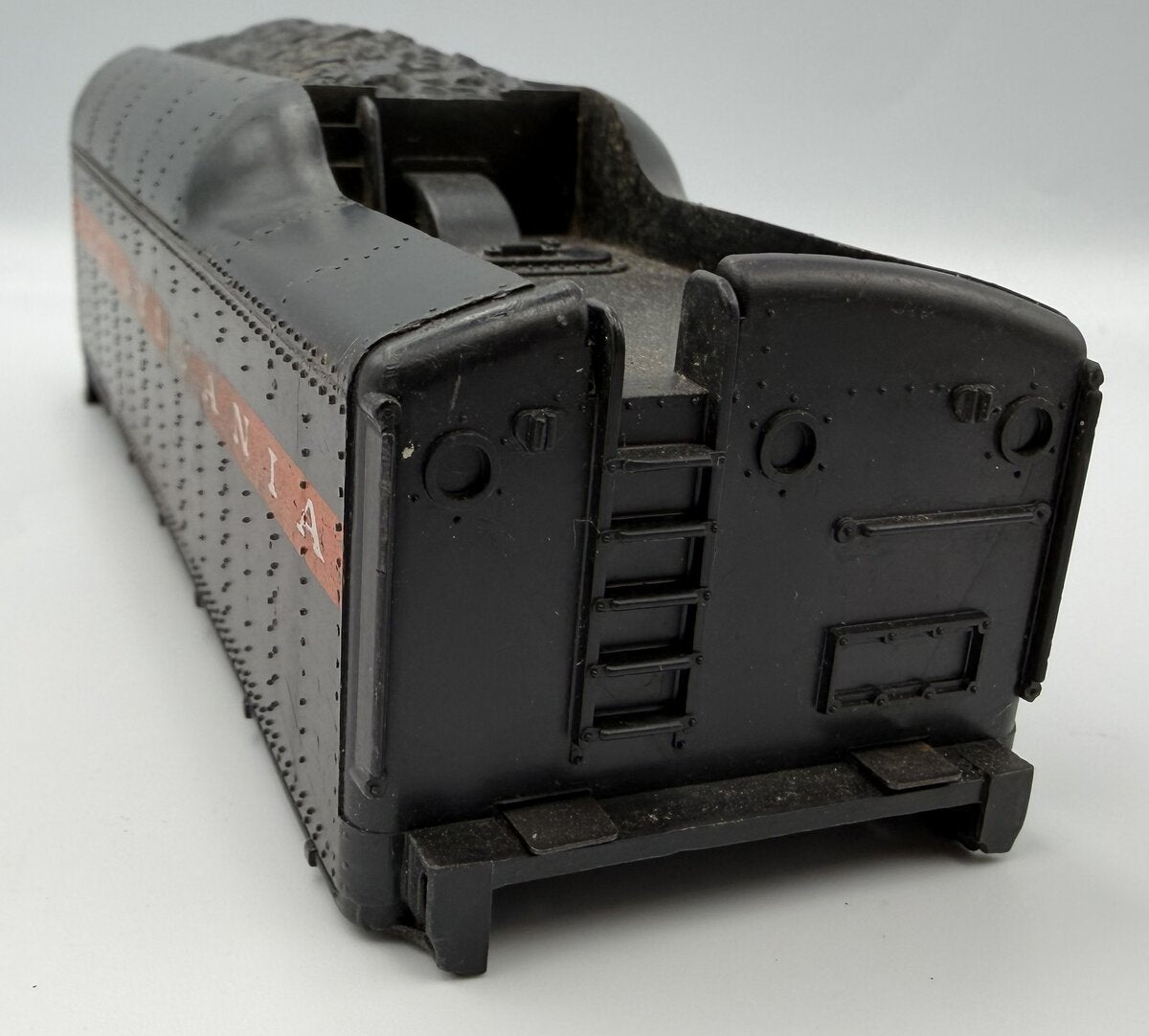 Lionel 1130-27 Pennsylvania Dark Orange Stripe Tender Shell