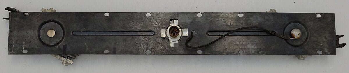 American Flyer 49500-501 Black Passenger Car Frame w/ Operating Coupler Trucks