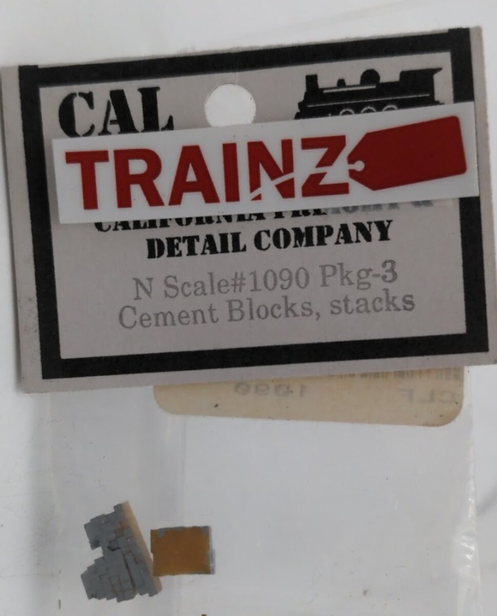 California Freight & Detail 1090 N Scale Cement Blocks Stacks (Pack of 3)