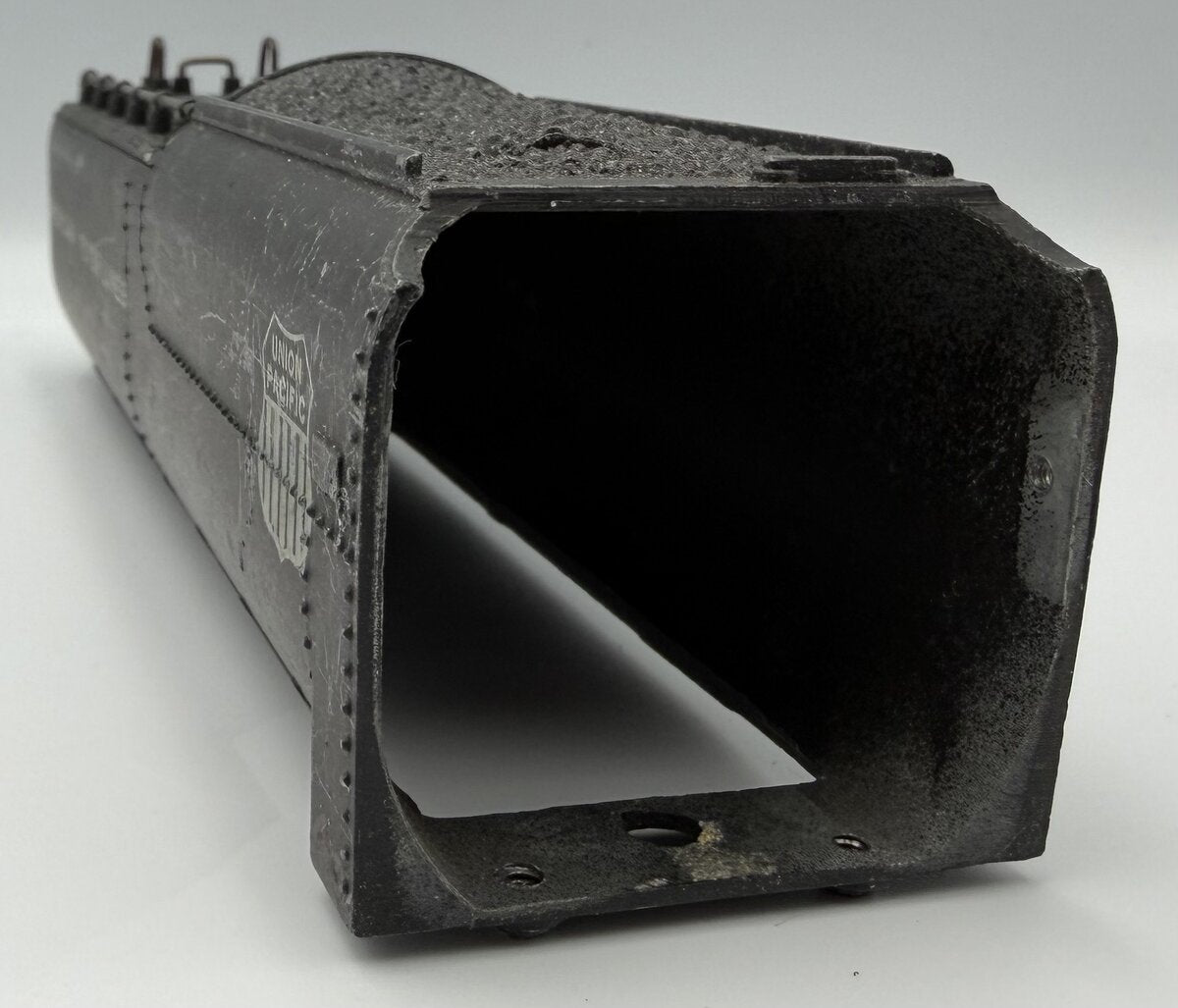American Flyer PA8912A S Scale Union Pacific Tender Shell without Front End