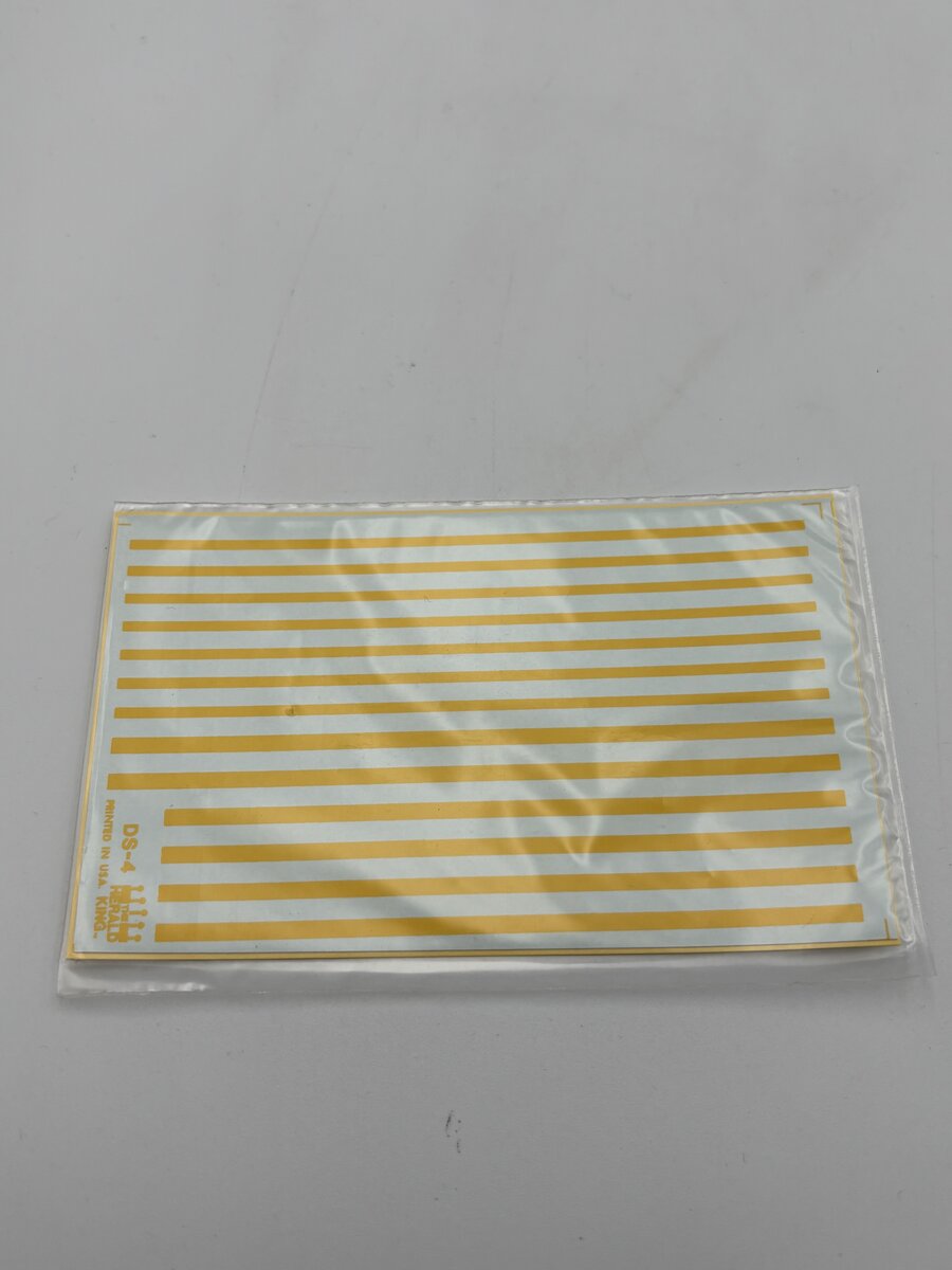 The Herald King DS-4 HO Diesel Side Sill Stripes (9" & 6") Deep Yellow Decal