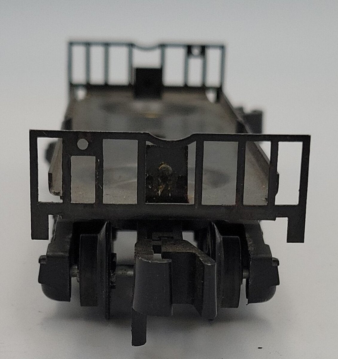 American Flyer PA9985-1 AFL Caboose Frame w/ Operating Coupler Trucks