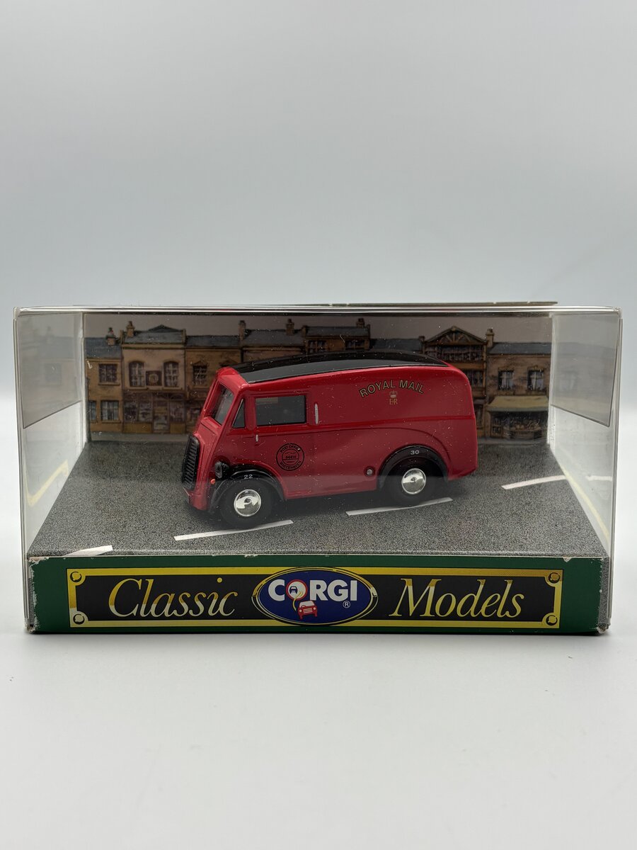 Corgi D983 1:43 Morris J Van Royal Mail