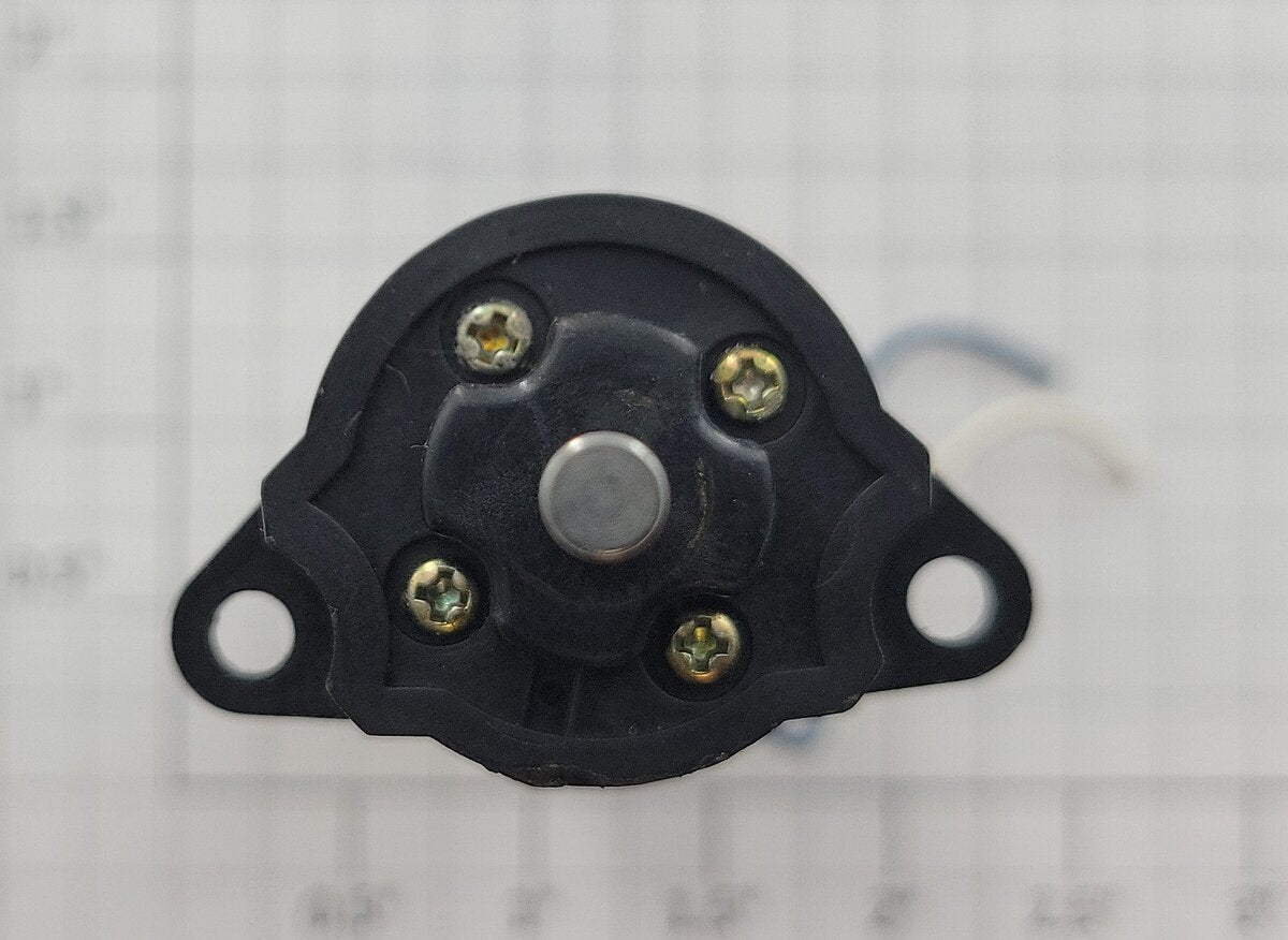Namiki 22CL-3501PG 80:1 12-Volt DC Can Motor with Bracket