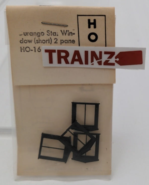 Grandt Line HO-16 HO Scale Durango Sta. Window (Short) 2-Panel Plastic Part