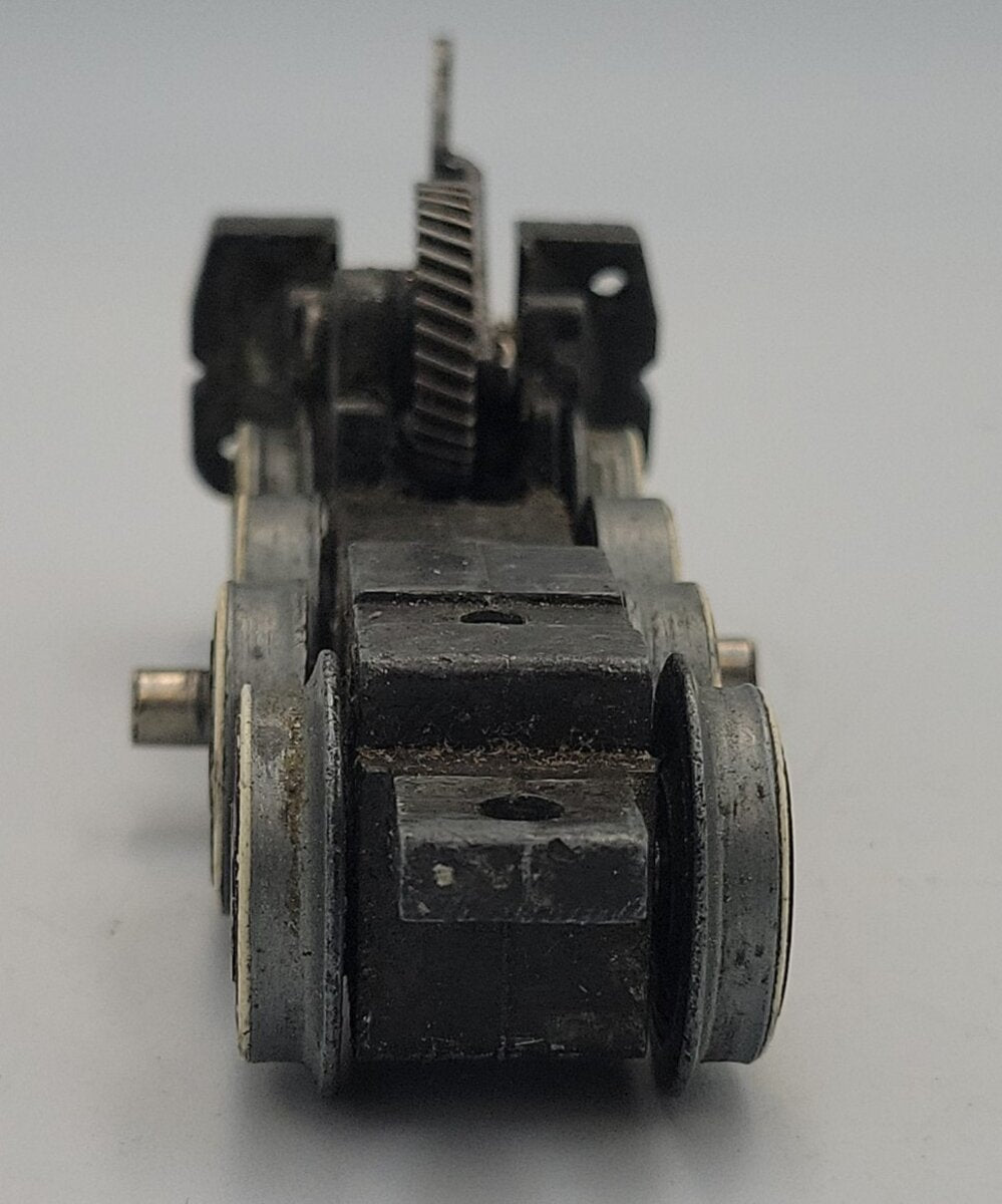 American Flyer XA10504A-1 Locomotive Chassis with Wheels and Worm Gear #342
