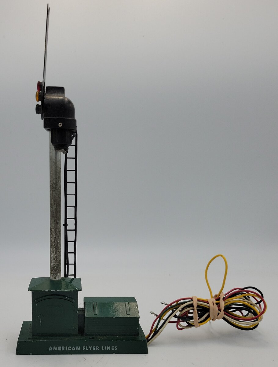 American Flyer 761 Vintage S Semaphore Signal with Dark Green Base w/o Post Cap