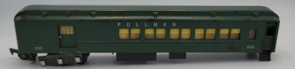 American Flyer 653 S Green Heavyweight Pullman Car w/ Missing Coupler Truck