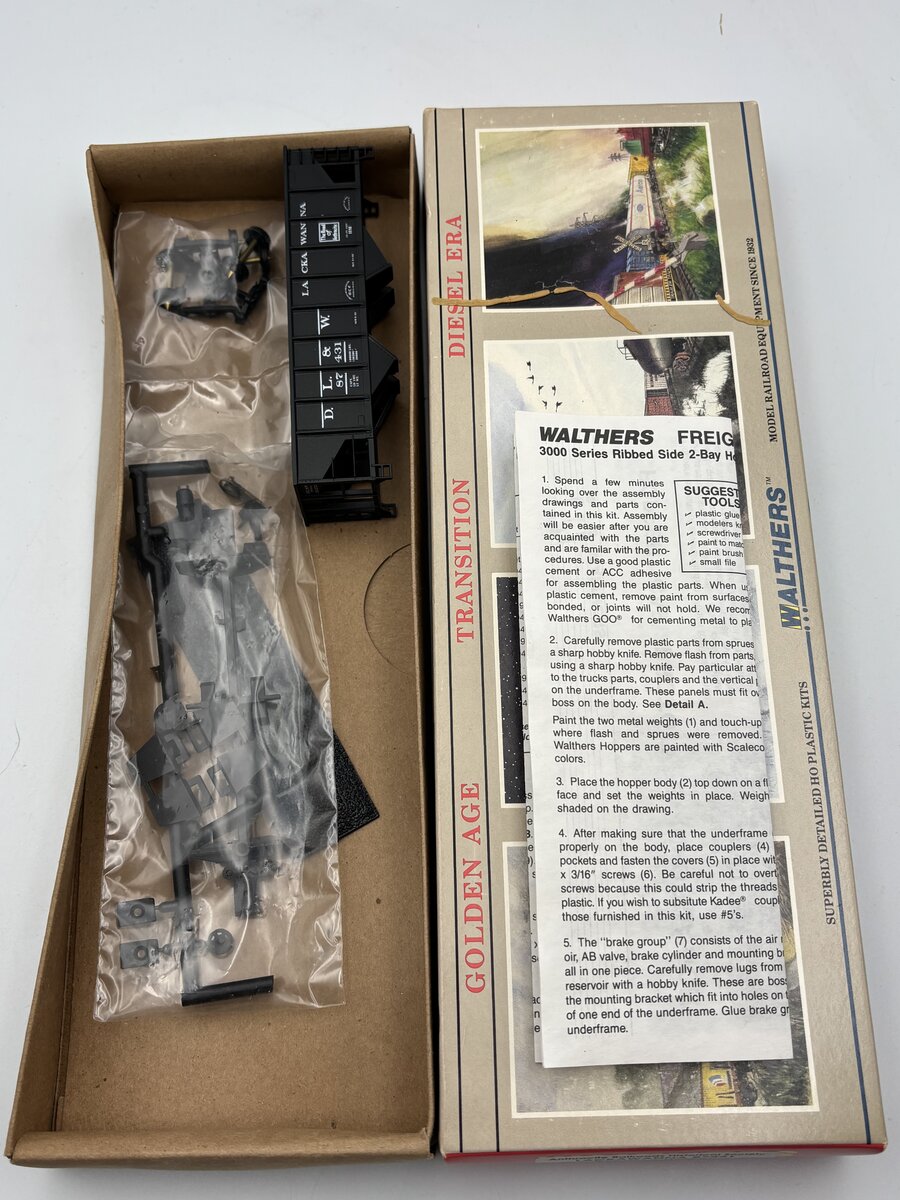 Walthers 87431 HO Roman-Herald 2 Bay Coal Hopper Lackawanna