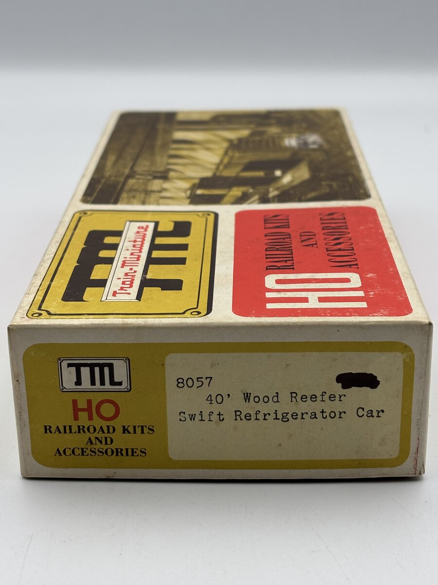 Train Miniature 8057 HO 40' Wood Reefer Swift Refrigerator Car Kit