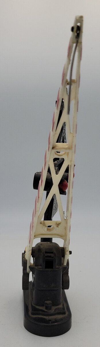 Lionel 262 O Gauge Automatic Highway Crossing Signal Gate