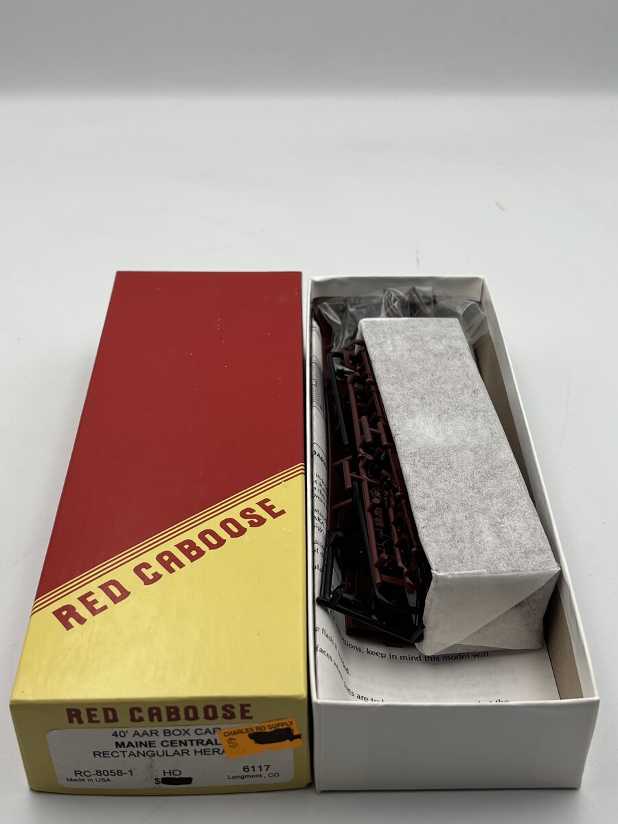 Red Caboose RC-8058-1 HO 40' AAR Boxcar Maine Central Rectangular Herald Kit