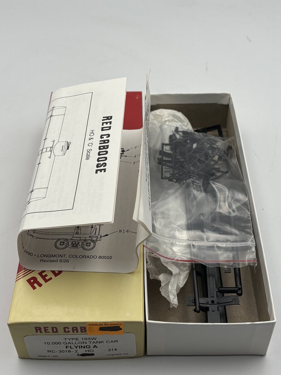 Red Caboose RC-3018-2 HO Type 103W 10,000 Gallon Tank Car Flying A #314 Kit