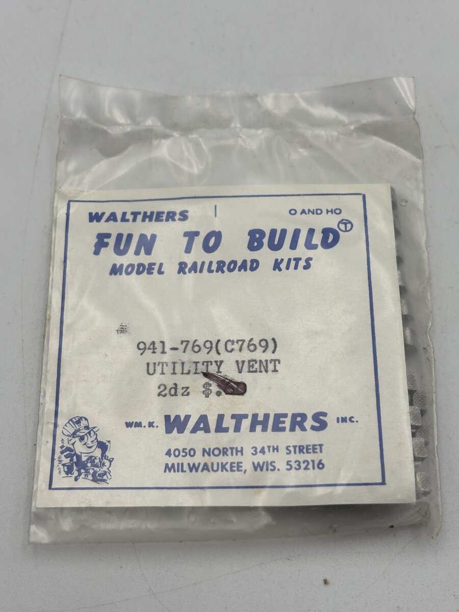 Walthers 941-769 HO Passenger Car Utility Vent Kit