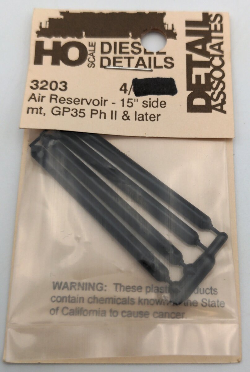 Detail Associates 3203 HO Scale Air Reservoir - 15" Side Mt, BP35 PH II & Later